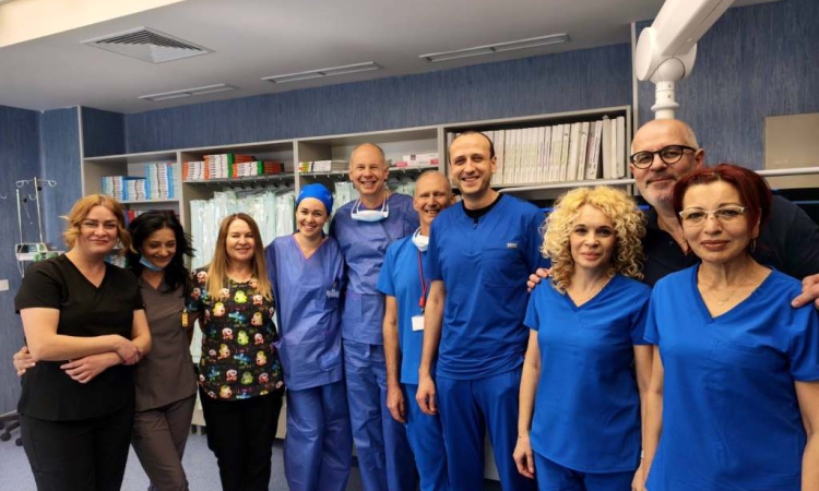 Международно признат кардиолог по TAVI процедури посети УМБАЛ „Свети Георги“ 